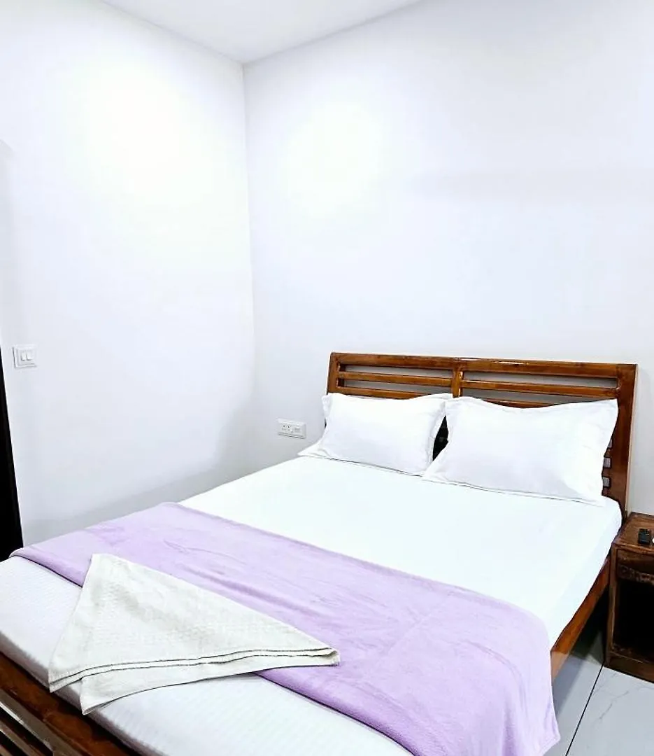 Sailor Homes Shertallai Bed and Breakfast